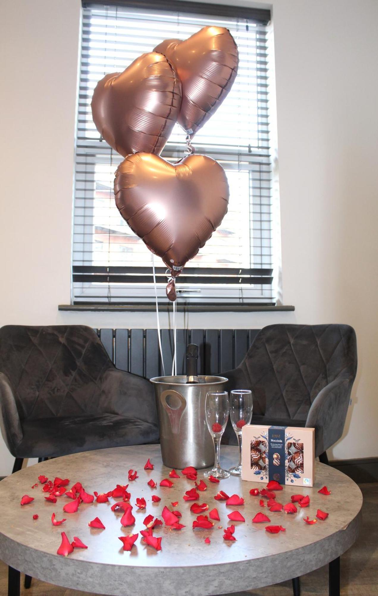 Black Lion Hotel Manchester Селфорд Екстер'єр фото
